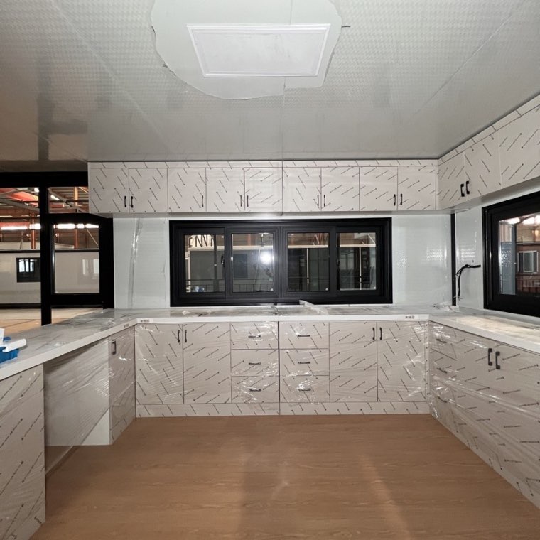 Разпъваема къща 74 m²